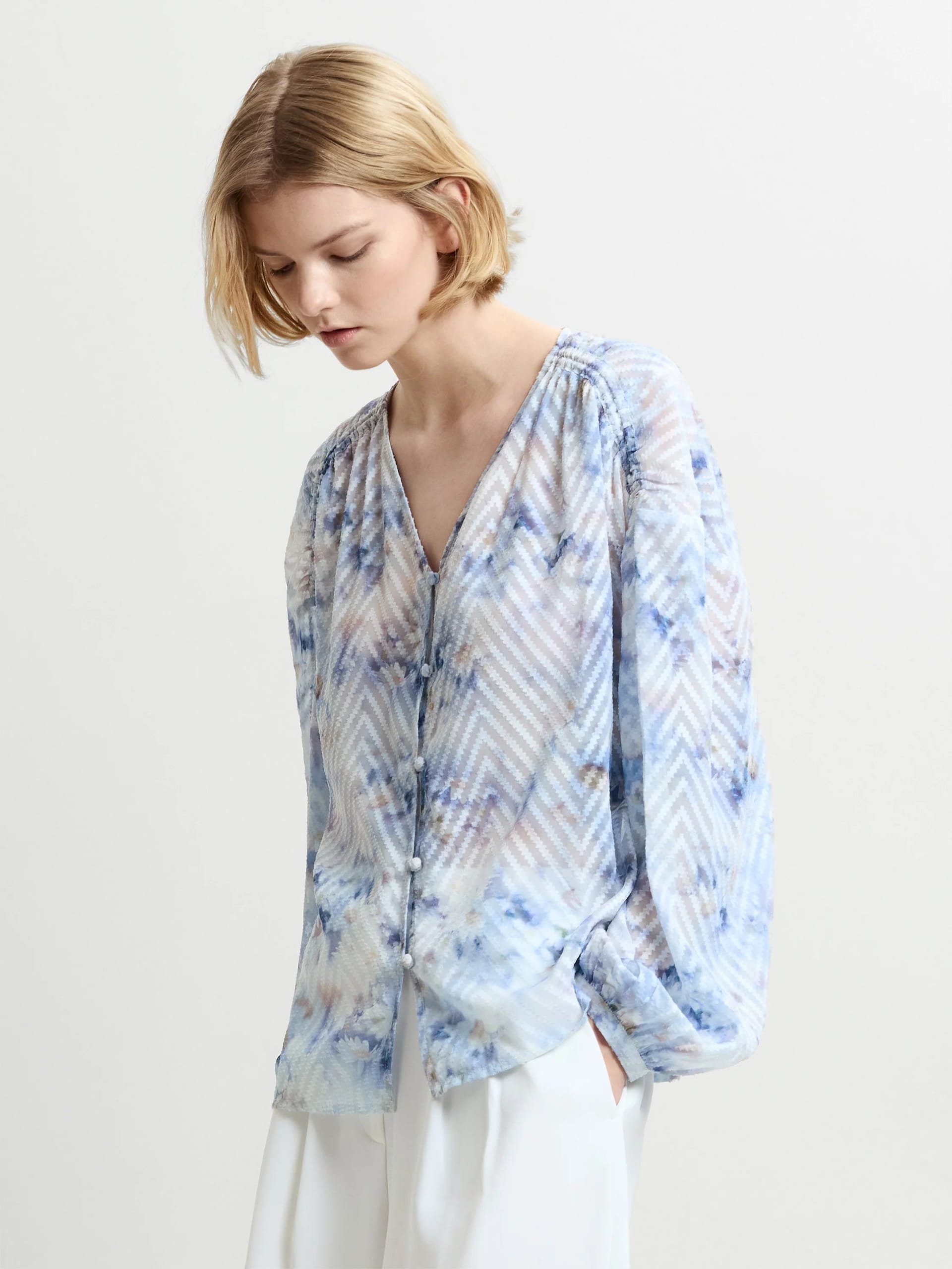 French Connection Blue Floral Chevron Relaxed Blouse