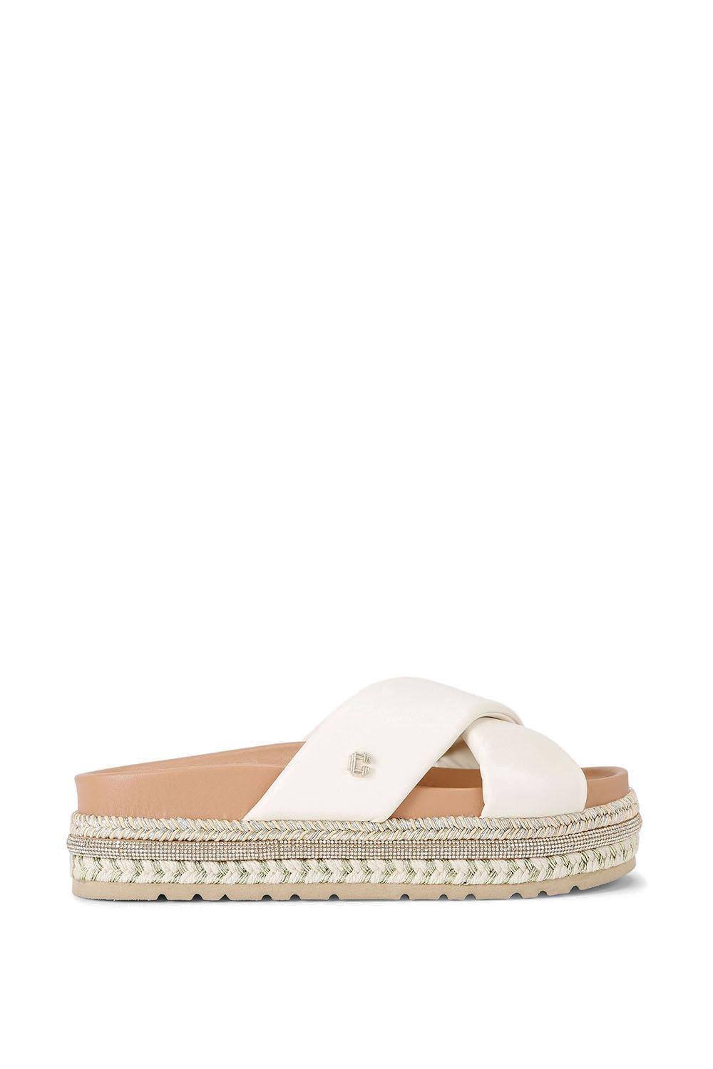 Carvela Carvela Women's 'Fascino Flatform' Flats in Cream - 2