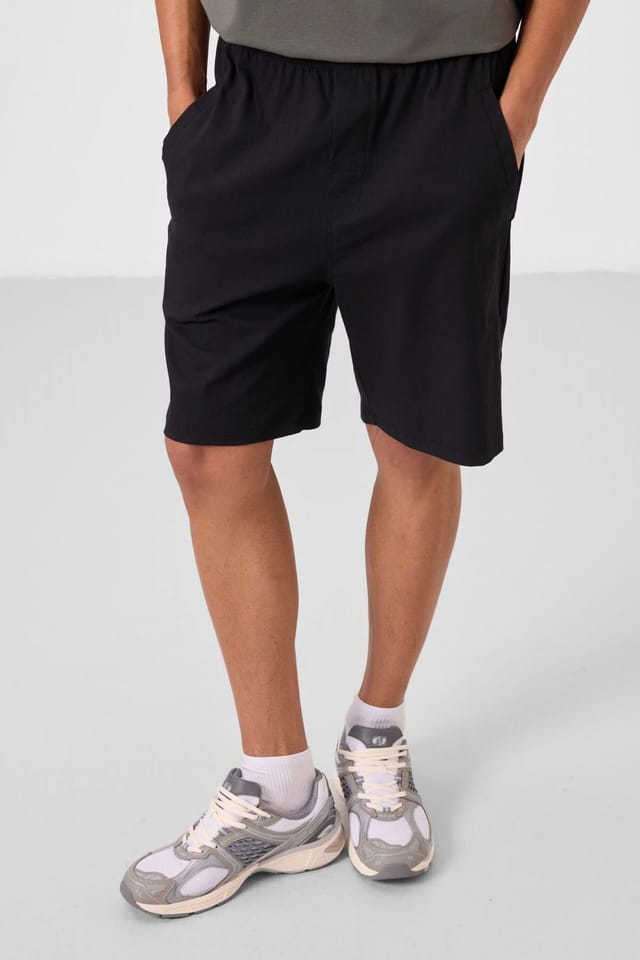 Tommy Life Tommy Life Men's Woven Chino Shorts in Black - 2