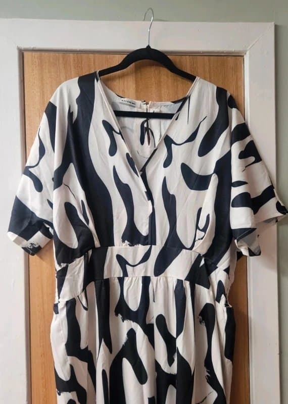 Shein Jumpsuit size xxl (20)