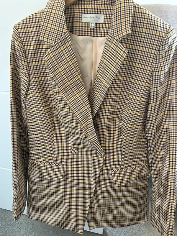 Never Fully Dressed Never fully dressed blazer size 10