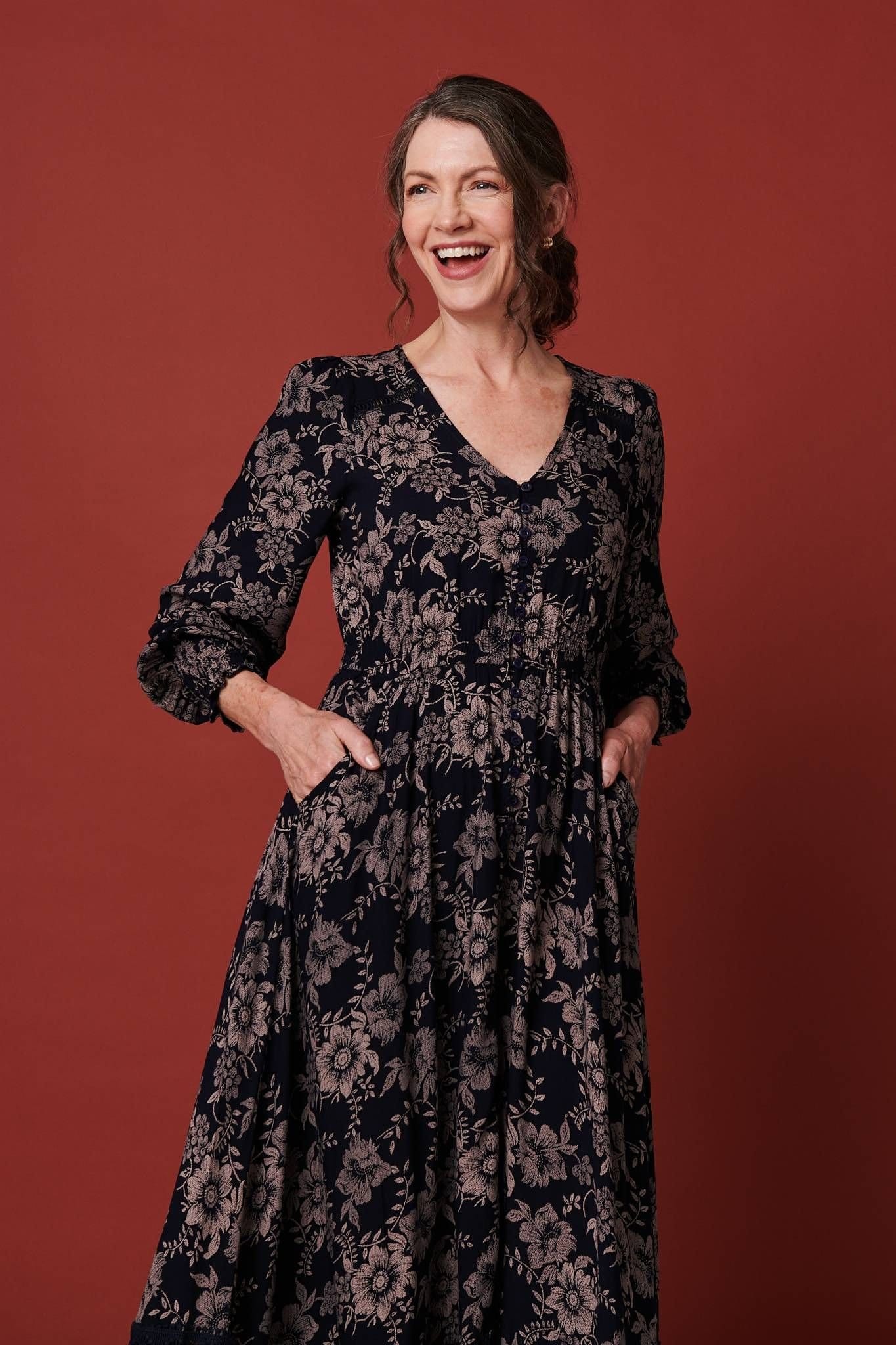 Izabel London Izabel London Women's Floral Lace Long Sleeve Maxi Dress in Blue - 4