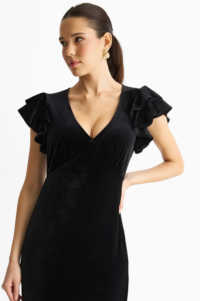 Gini London Gini London Women's Black V Neck Ruffle Sleeves Velvet Occasion Maxi Dress - 2