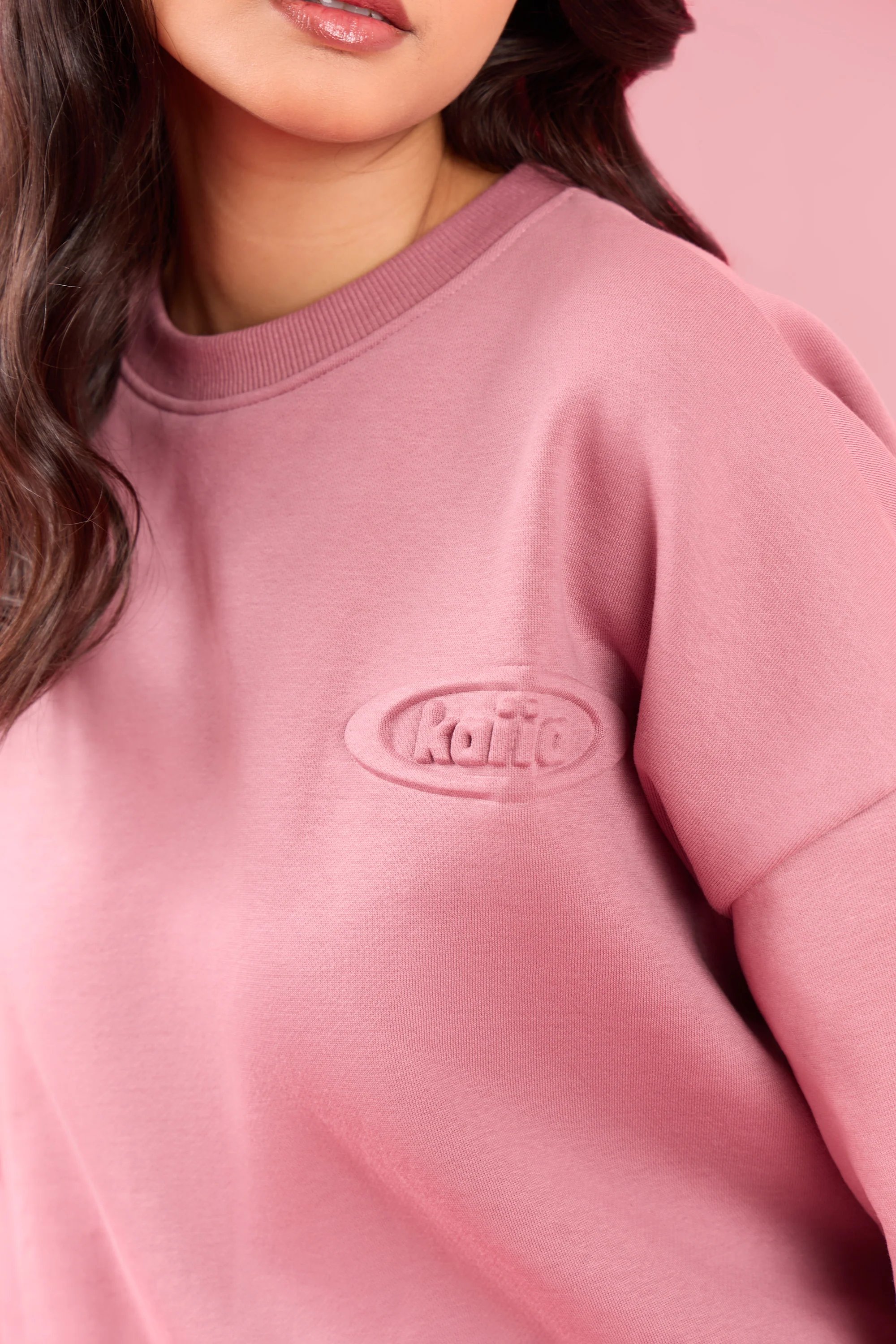 Kaiia Kaiia Oval Embossed Oversized Sweatshirt Rose Latte - 2