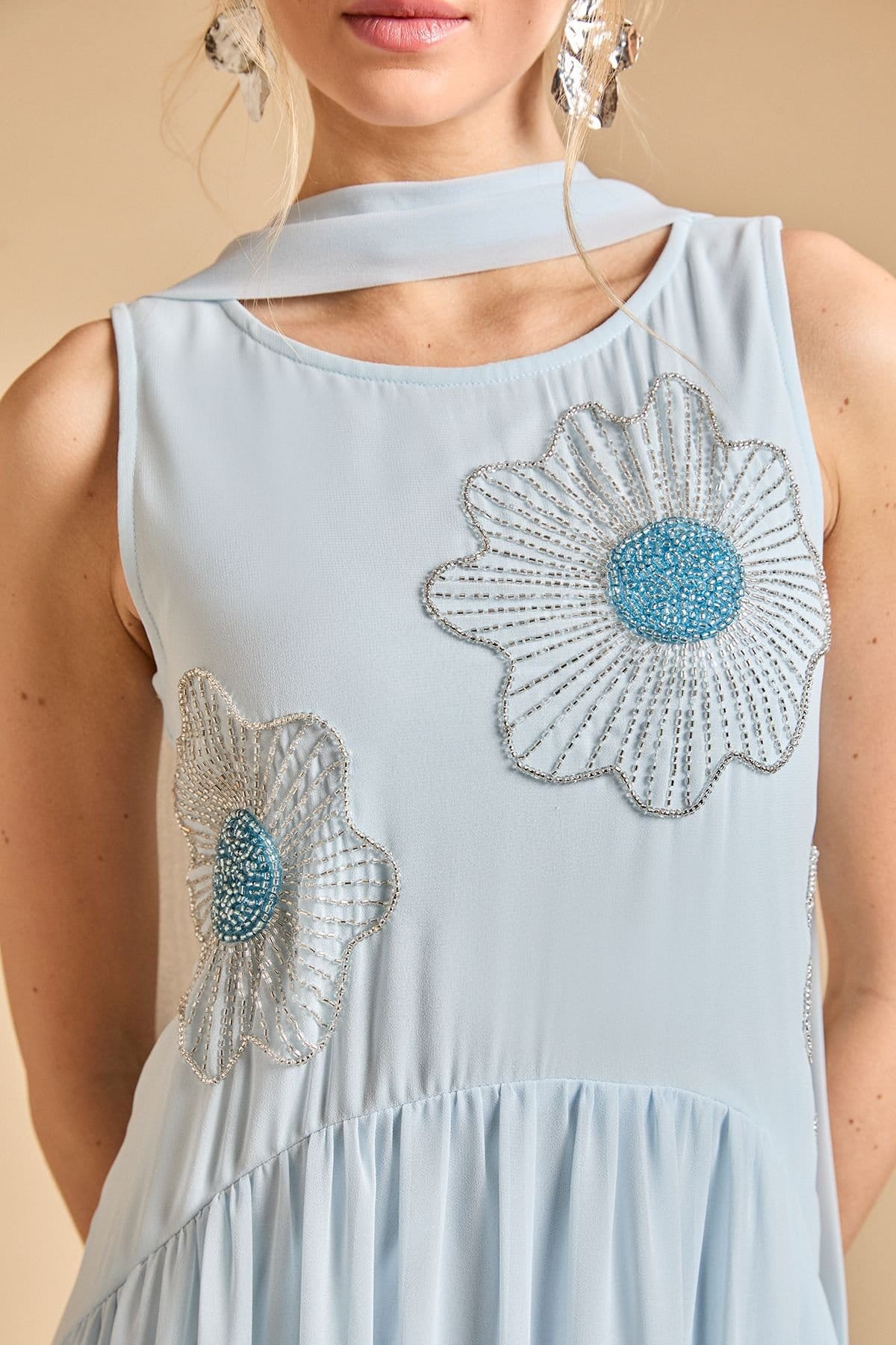 Oasis Oasis Women's Scarf Detail Hand Stitched Midaxi Dress in Light Blue - 4