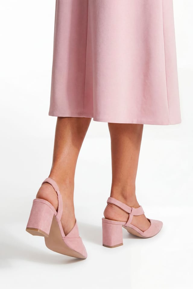 Wallis Wallis Women's Wide Fit Eve Asymmetric Strap Block Heel Pointed Comfort Sock Court Shoes in Blush - 2