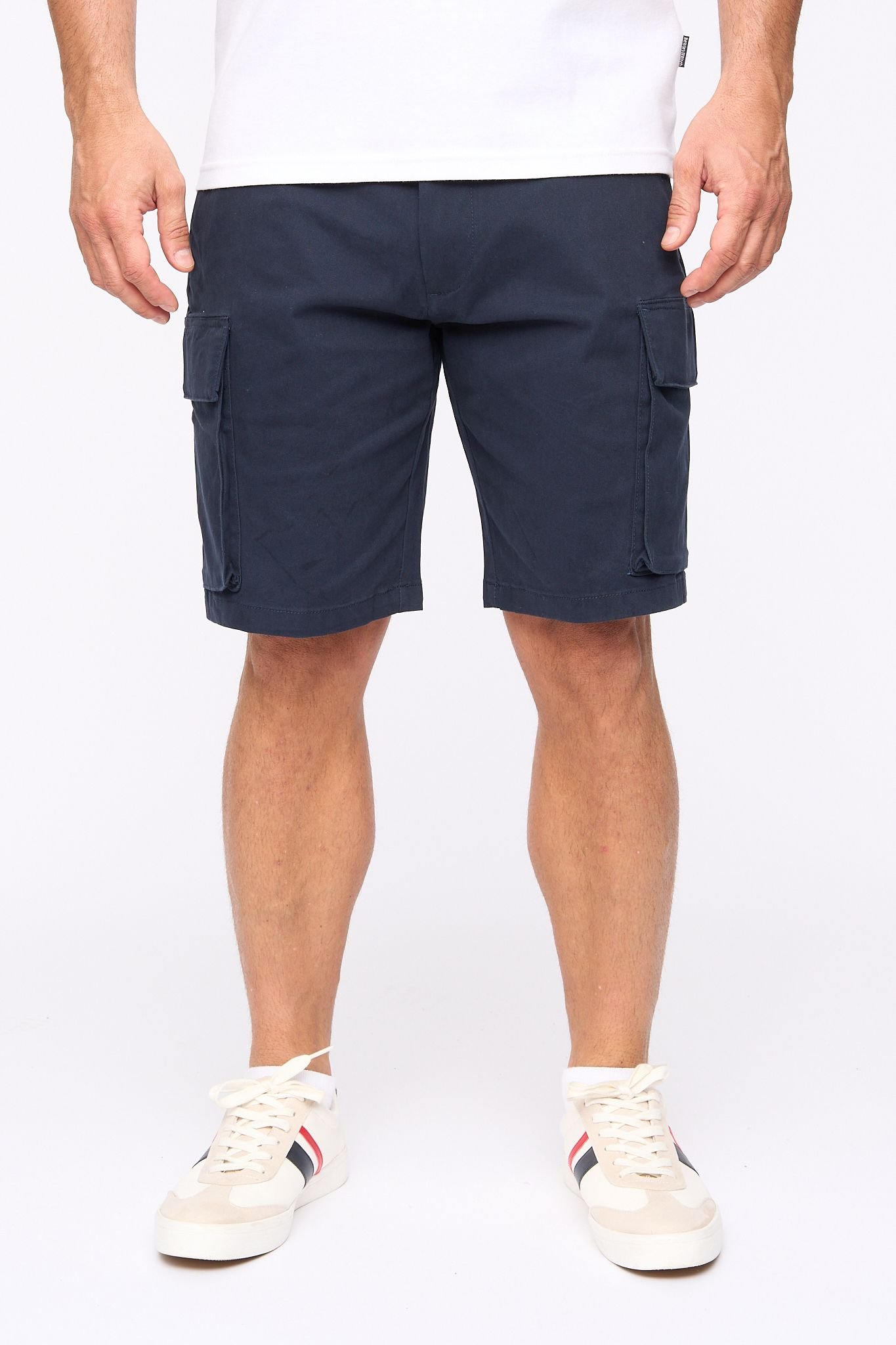 Bewley&Ritch Bewley&Ritch Men's Seaford Cotton Stretch Regular Fit Multi-Pocket Cargo Shorts in Navy - 2
