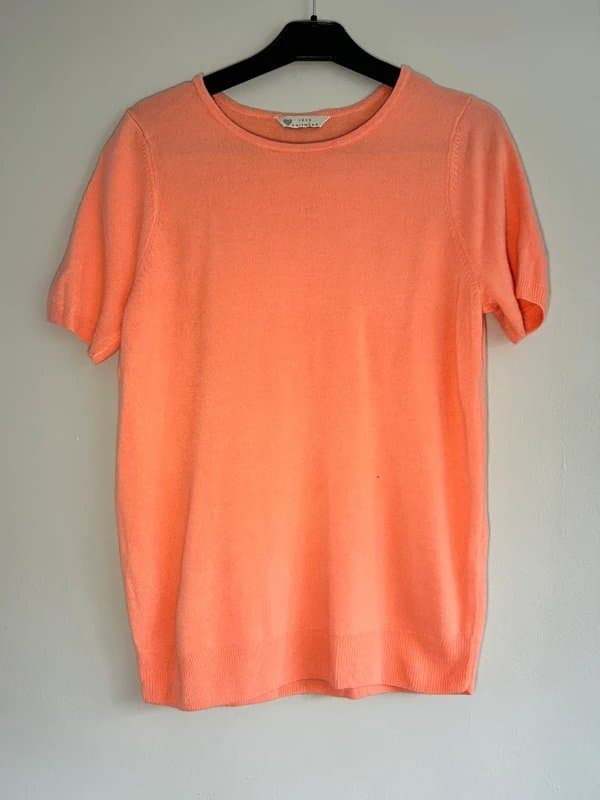 Love Knitwear Love Knitwear Peach/Coral Short Sleeve Knit Top – Size 12 (EU 40)