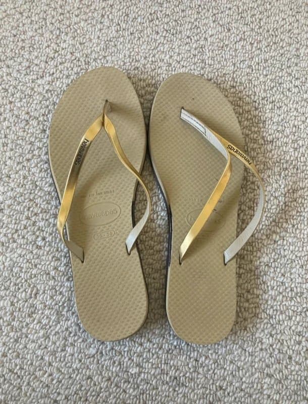 Havaianas Women’s Havainas flip flops shoes size 3