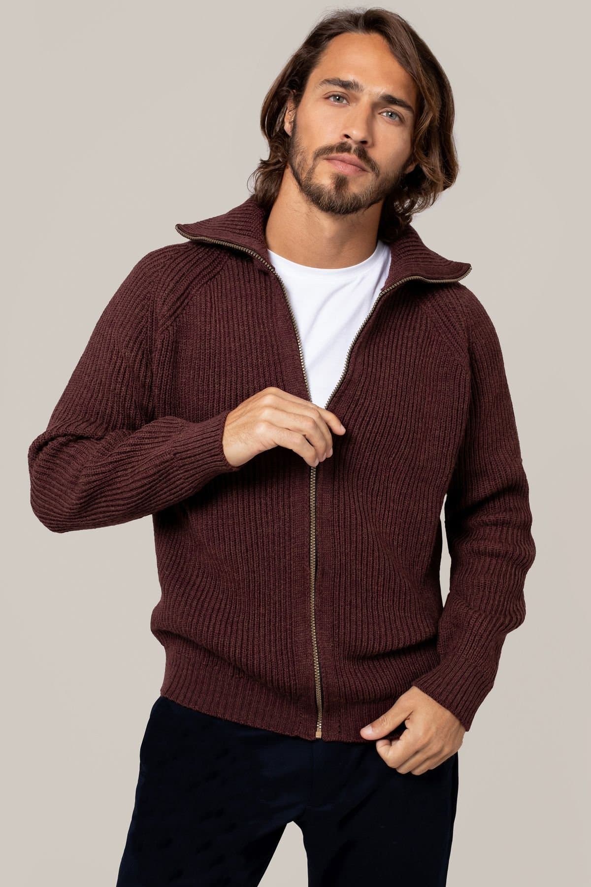 Celtic & Co Celtic & Co Men's British Ribbed Zip Cardigan in Maroon