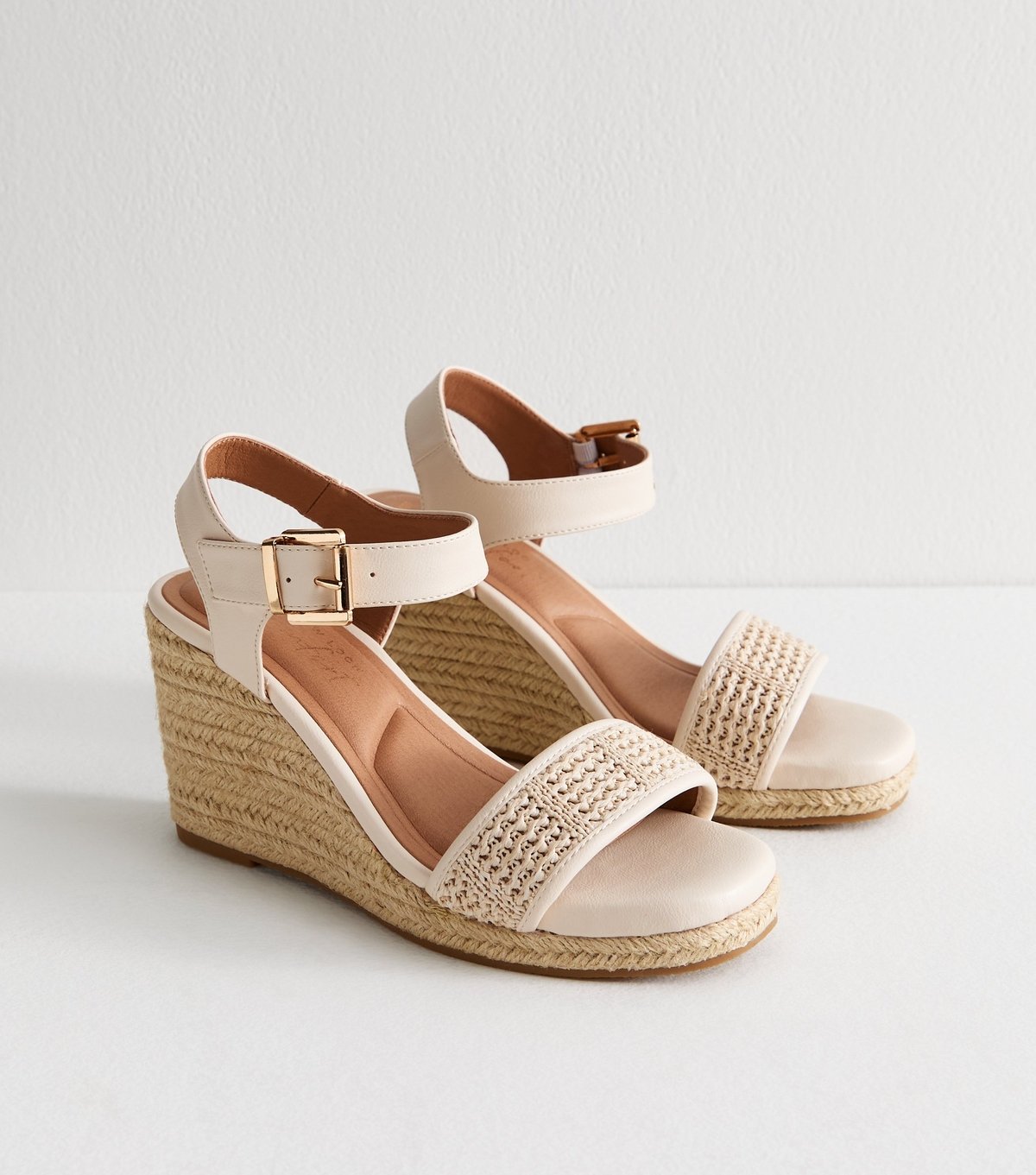 New Look Women's Wide Fit White Raffia Look Faux Leather Wedge Sandals Vegan New Look - 3