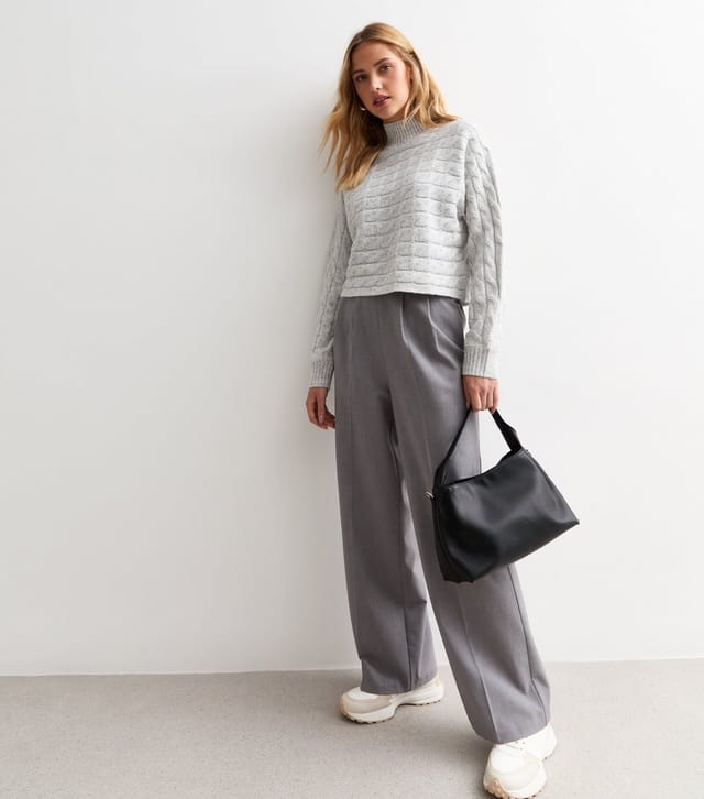 New Look Women's Grey Cable Knit Cropped Jumper New Look - 3