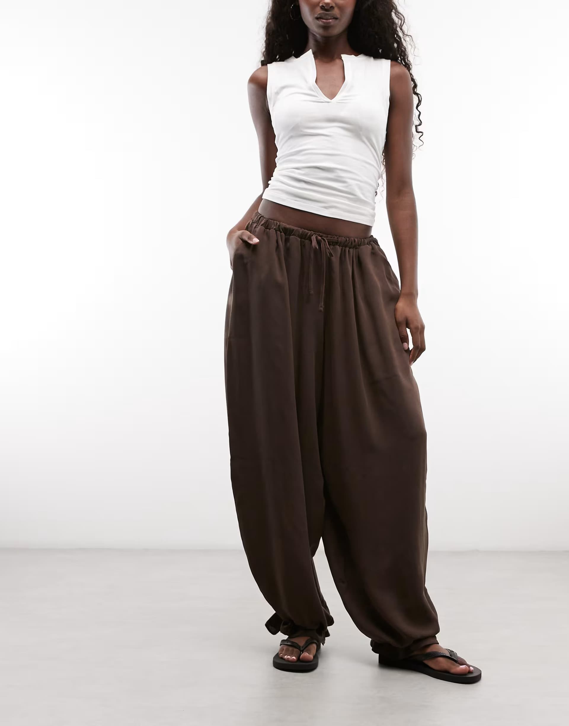ASOS ASOS DESIGN pull on balloon trousers co-ord in brown