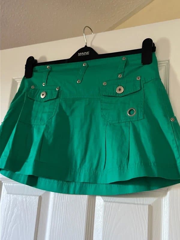 mk one Kelly green mini skirt vintage 10