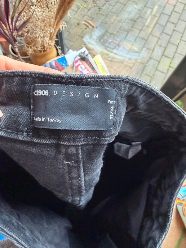 ASOS Design Asos Design sz 10 Tapered Jeans - 1