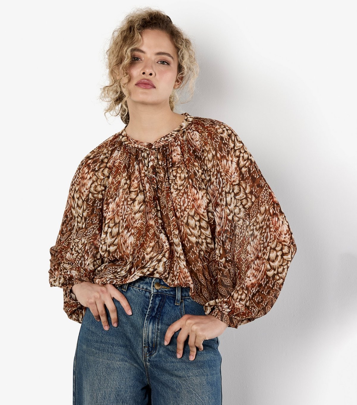 Apricot Women's Rust Patchwork Feather Print Chiffon Top Apricot New Look - 3