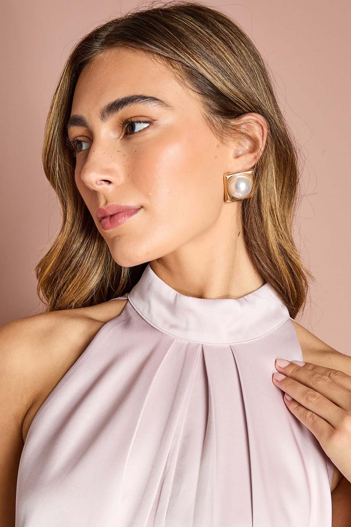 Coast Coast Women's Halter Neck Asymmetric Hem Bow Back Mini Dress in Blush - 4