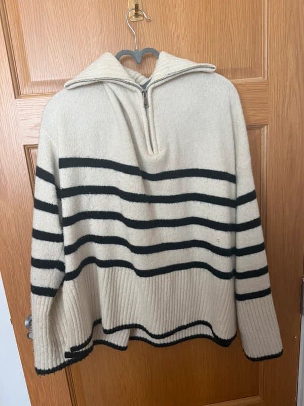 Bershka Cream and black quarter zip