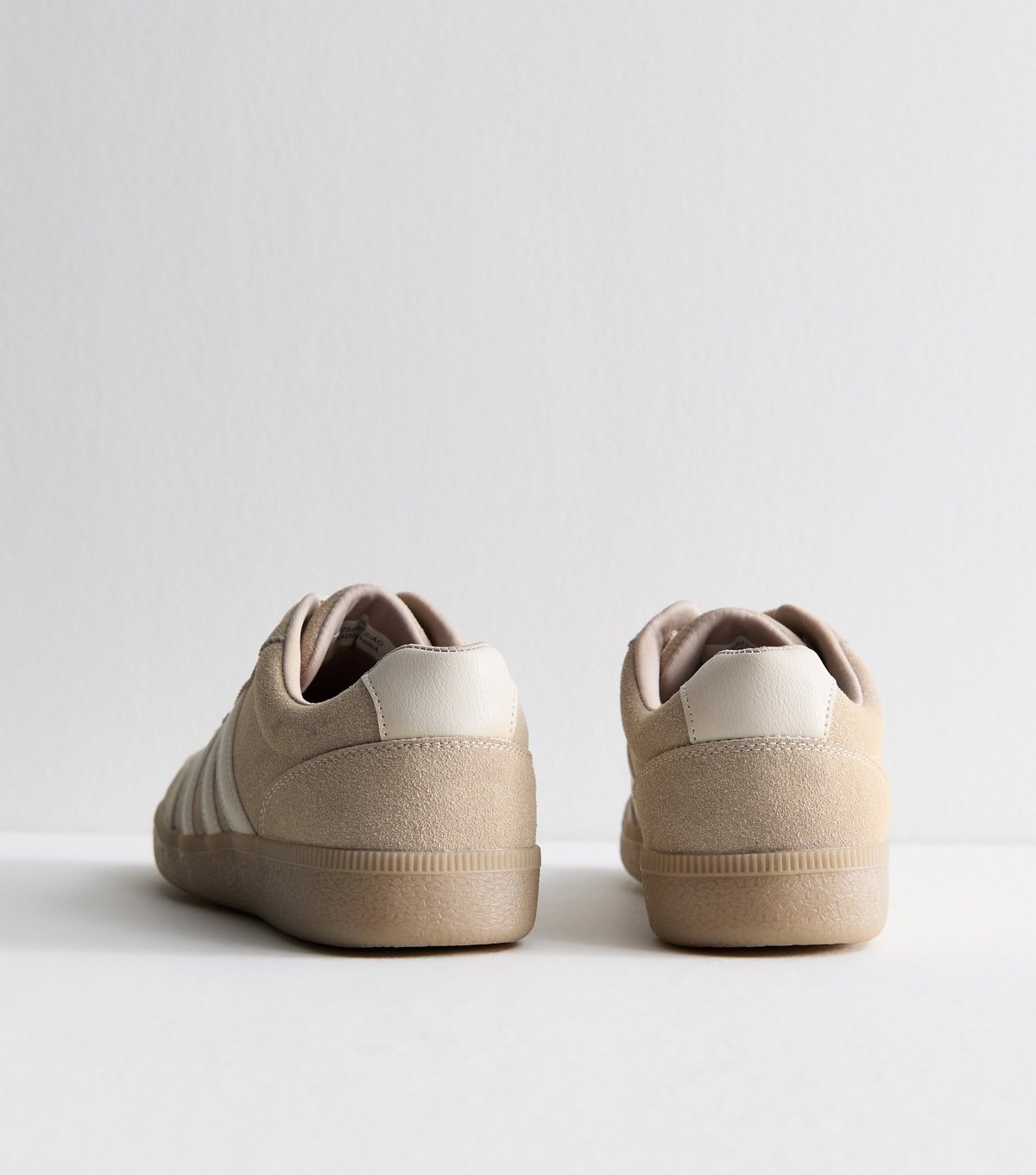 New Look Women's Off White Faux Suede Panelled Trainers New Look - 4