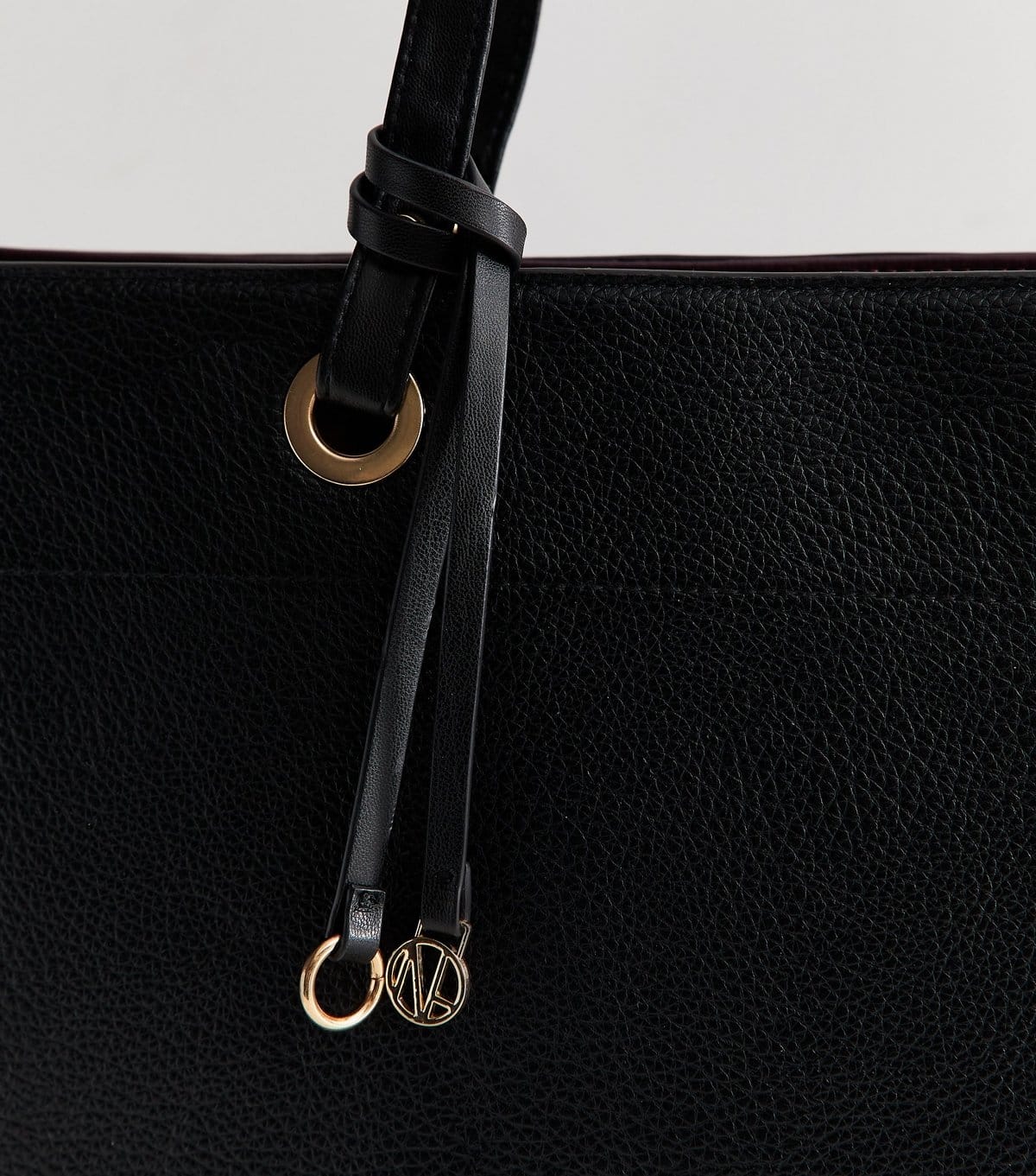 New Look Black Faux Leather Logo Charm Laptop Case Tote Bag New Look - 4