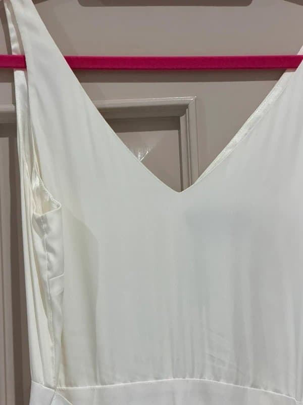 Virgos lounge Beautiful white dress with turquoise jewels