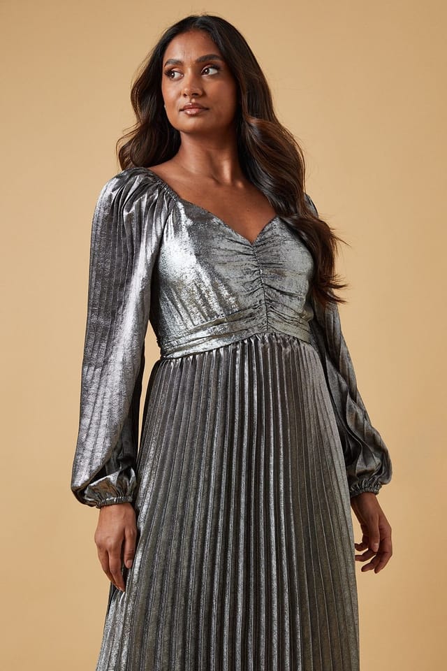 Oasis Oasis Women's Occasion Pleated Metallic Midi Dress in Silver - 2