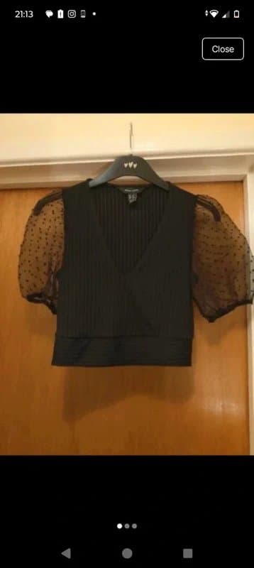 New Look Love crop style v neck top with tulle sleeves 8