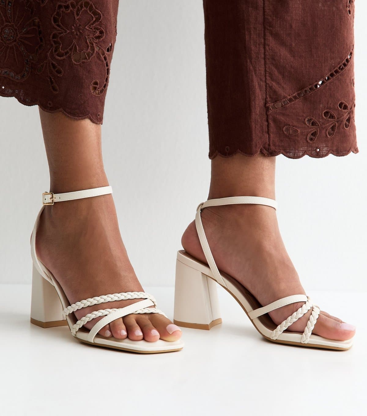 New Look Women's Wide Fit Off White Faux Leather Braided Strap Sandals Vegan New Look