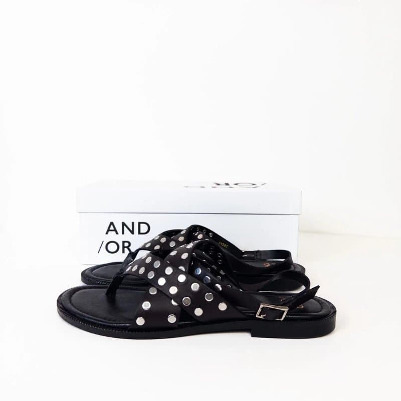 John Lewis John Lewis AND/OR Lennie Leather Studded Toe Post Flat Sandals UK 5 NEW