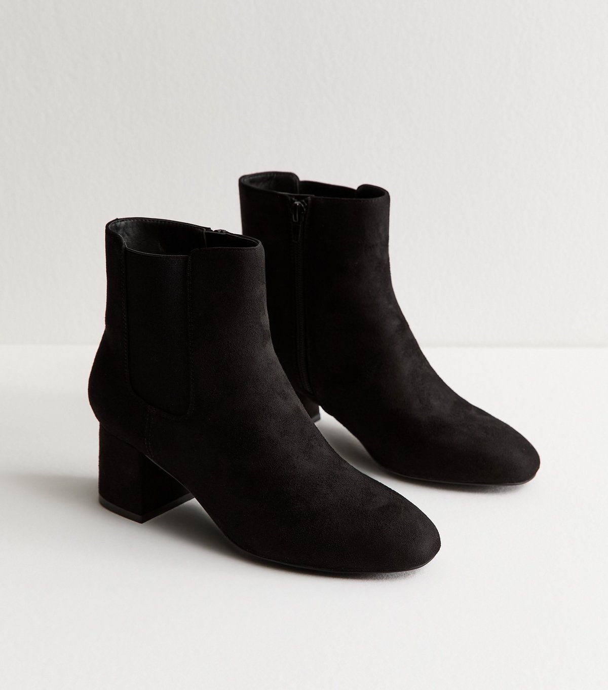 New Look Women's Black Faux Suede Heeled Chelsea Boots Vegan New Look - 3