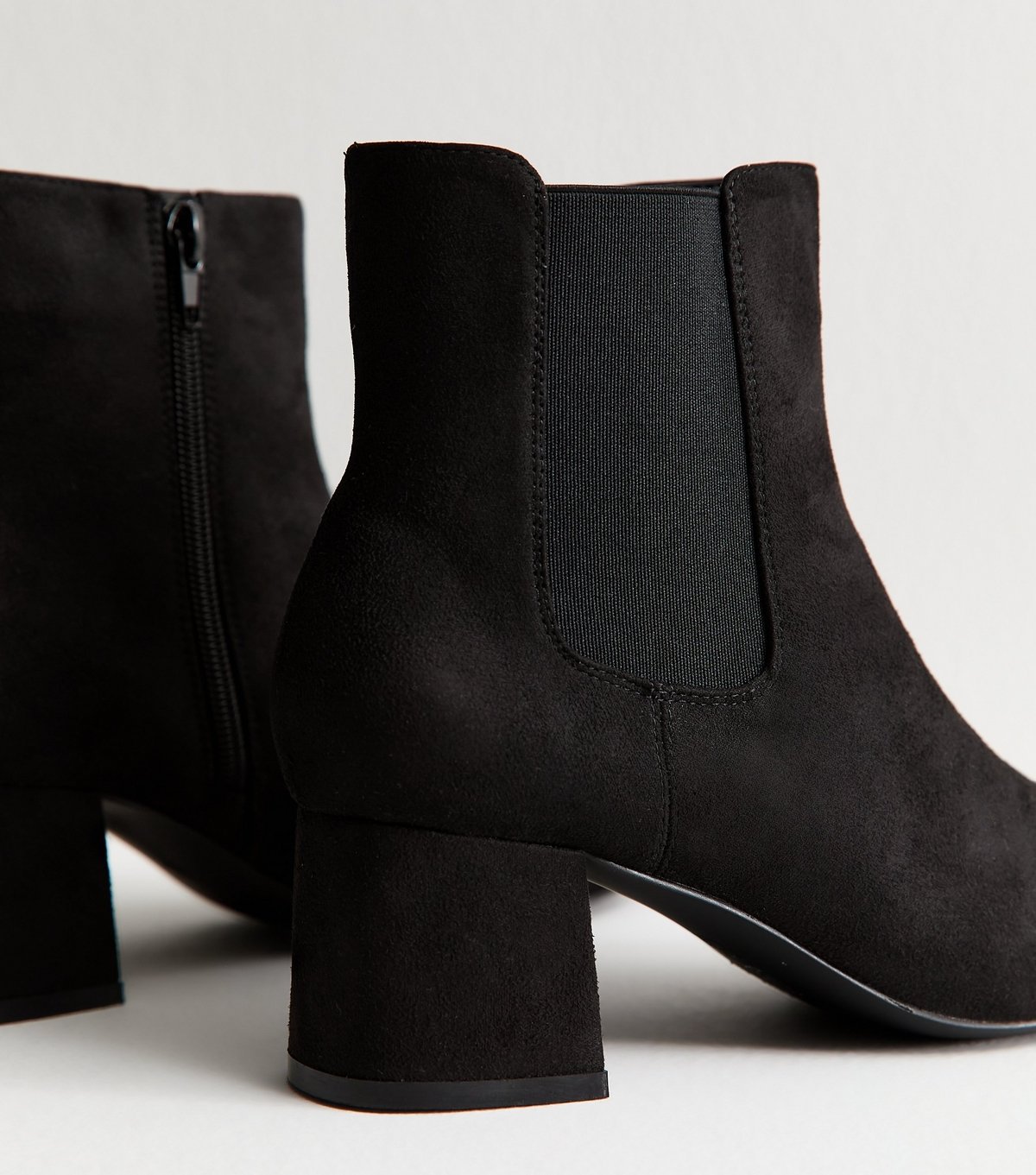 New Look Women's Black Faux Suede Heeled Chelsea Boots Vegan New Look - 4