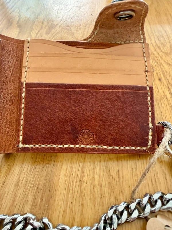 Lepard & Smiths Ltd Leather chain wallet
