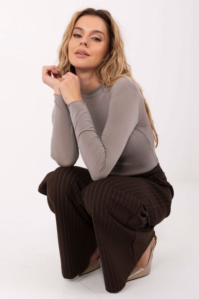 Love Lace Love Lace Women's Fitted Long Sleeve Blouse Soft Viscose Mix in Grey - 2