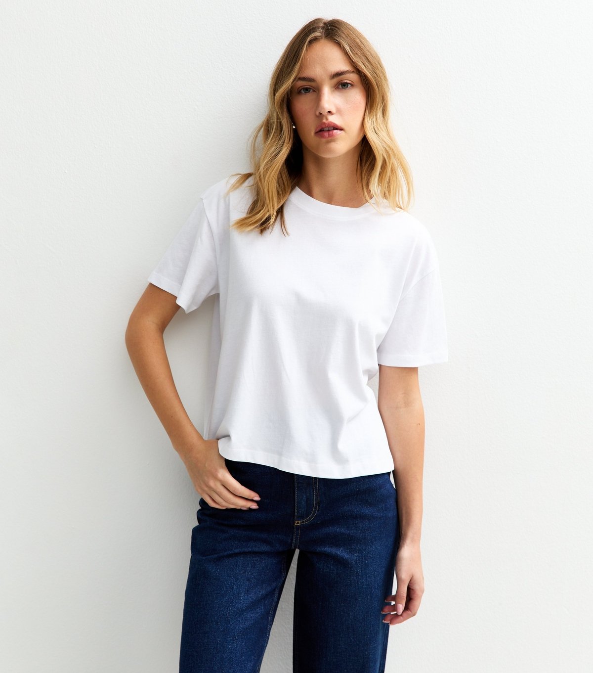 New Look Women's White Boxy T-Shirt New Look - 2