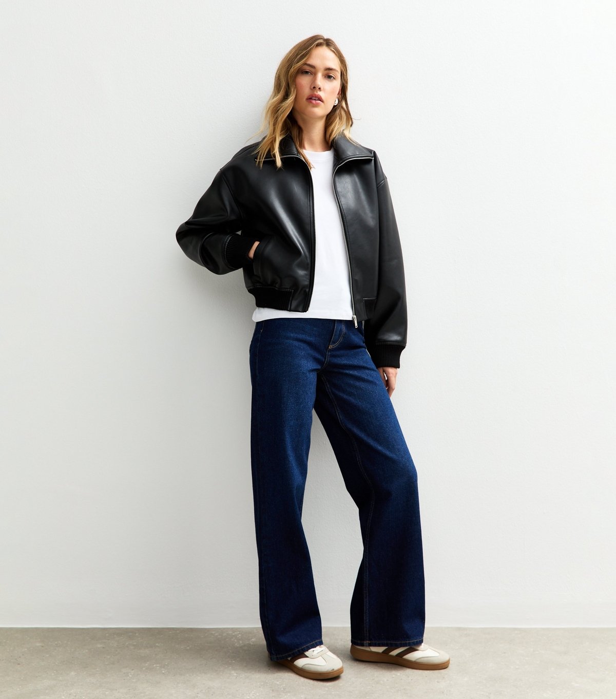 New Look Women's White Boxy T-Shirt New Look - 4