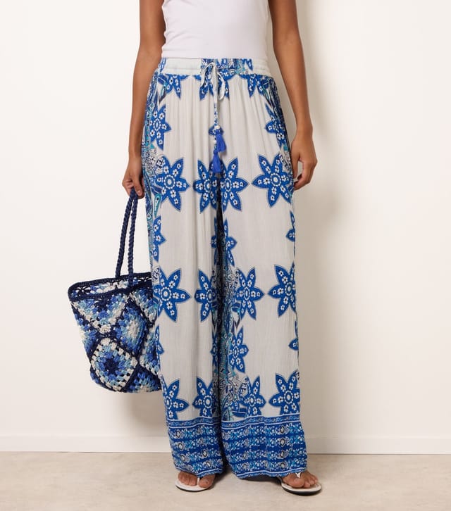 Blue Vanilla Women's Blue Wide Leg Printed Trousers Blue Vanilla New Look - 2