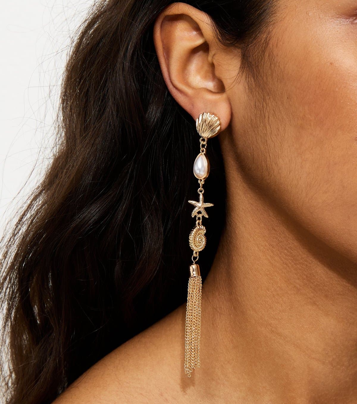 New Look Gold Tone Seashell Tassel Drop Earrings New Look