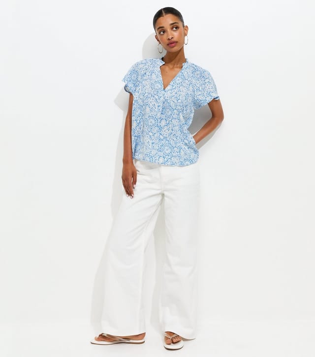 New Look Women's Blue Paisley Print V-Neck Top New Look - 3