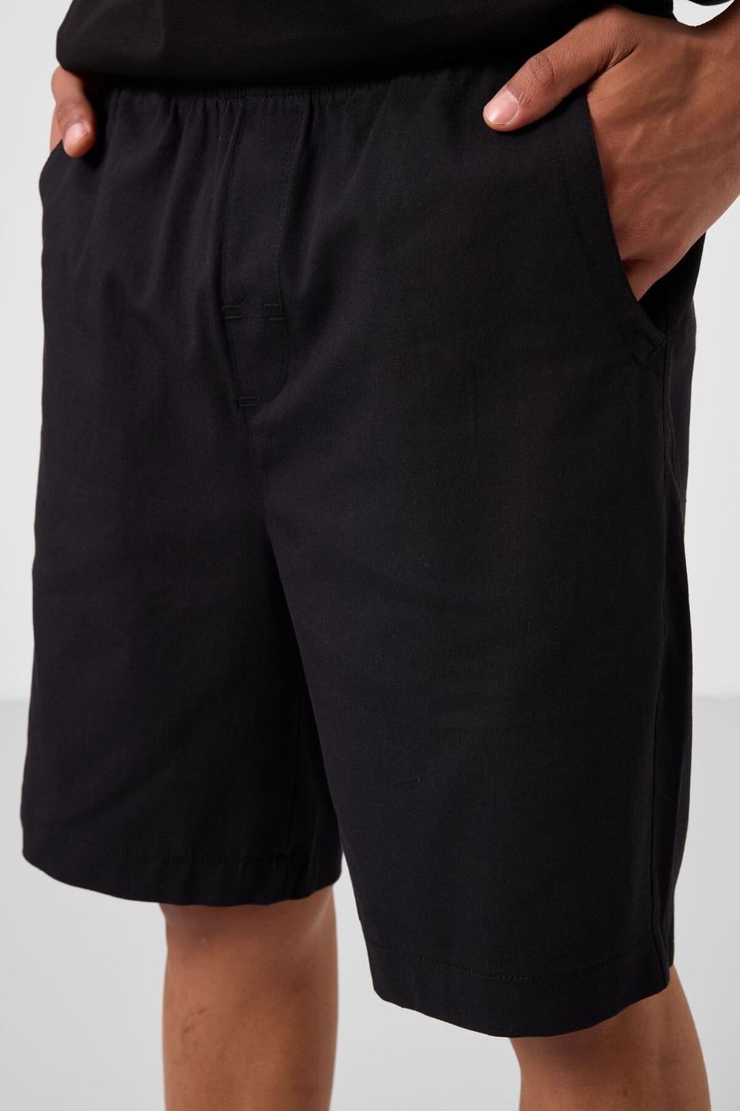 Tommy Life Tommy Life Men's Regular Fit Chino Shorts in Black - 4