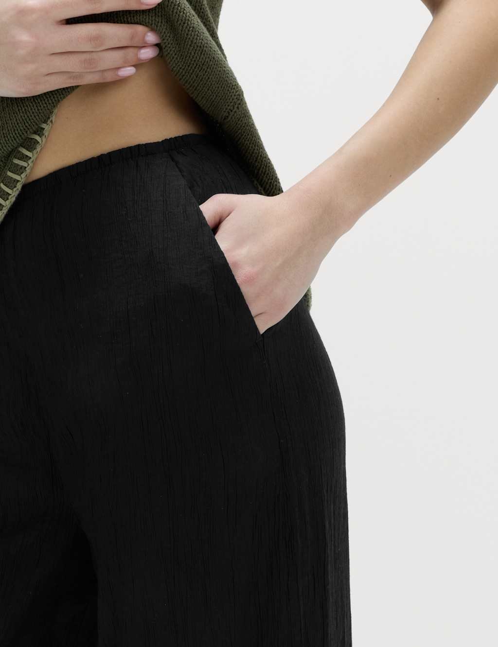 Marks & Spencer M&S Crinkle Elasticated Waist Wide Leg Trousers Black - 2
