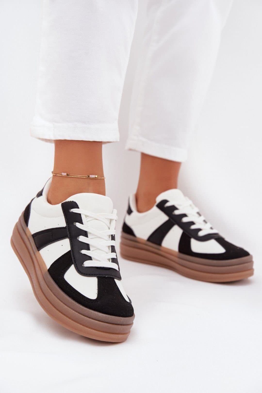 Love Lace Love Lace Women's Platform Sneakers in Soft with Removable Foam Insole in Black