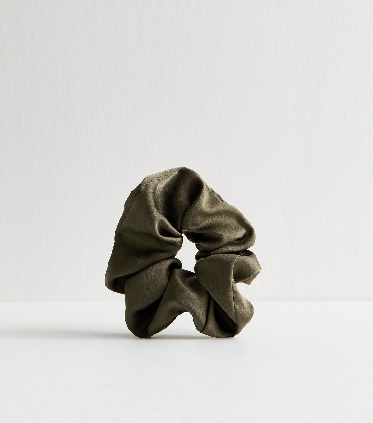 New Look Khaki Satin Scrunchie New Look - 2