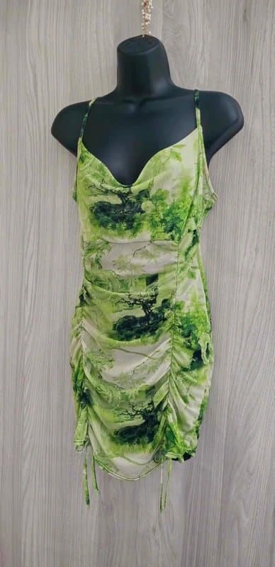 PrettyLittleThing PrettyLittleThing Green Ruched Dress UK 12 / EU 40💚🌿