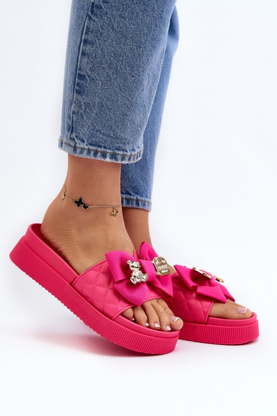 Love Lace Love Lace Women's Fabric Bow Platform Slippers with Bear Clasp Detail Imitation in Pink
