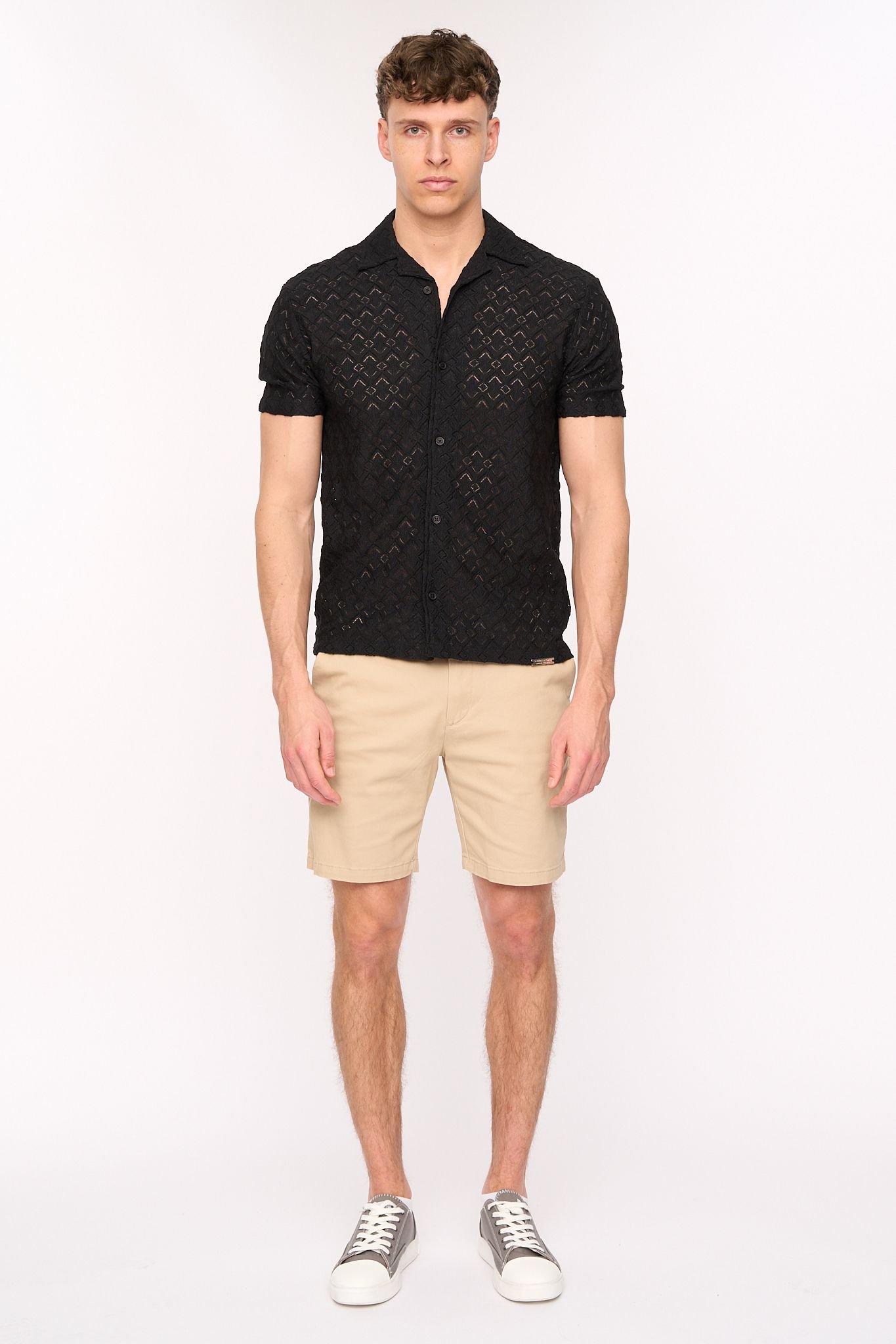 Duck and Cover Duck and Cover Men's Everett Slim-Fit Stretch Tailored Chino Shorts in Light Stone - 3