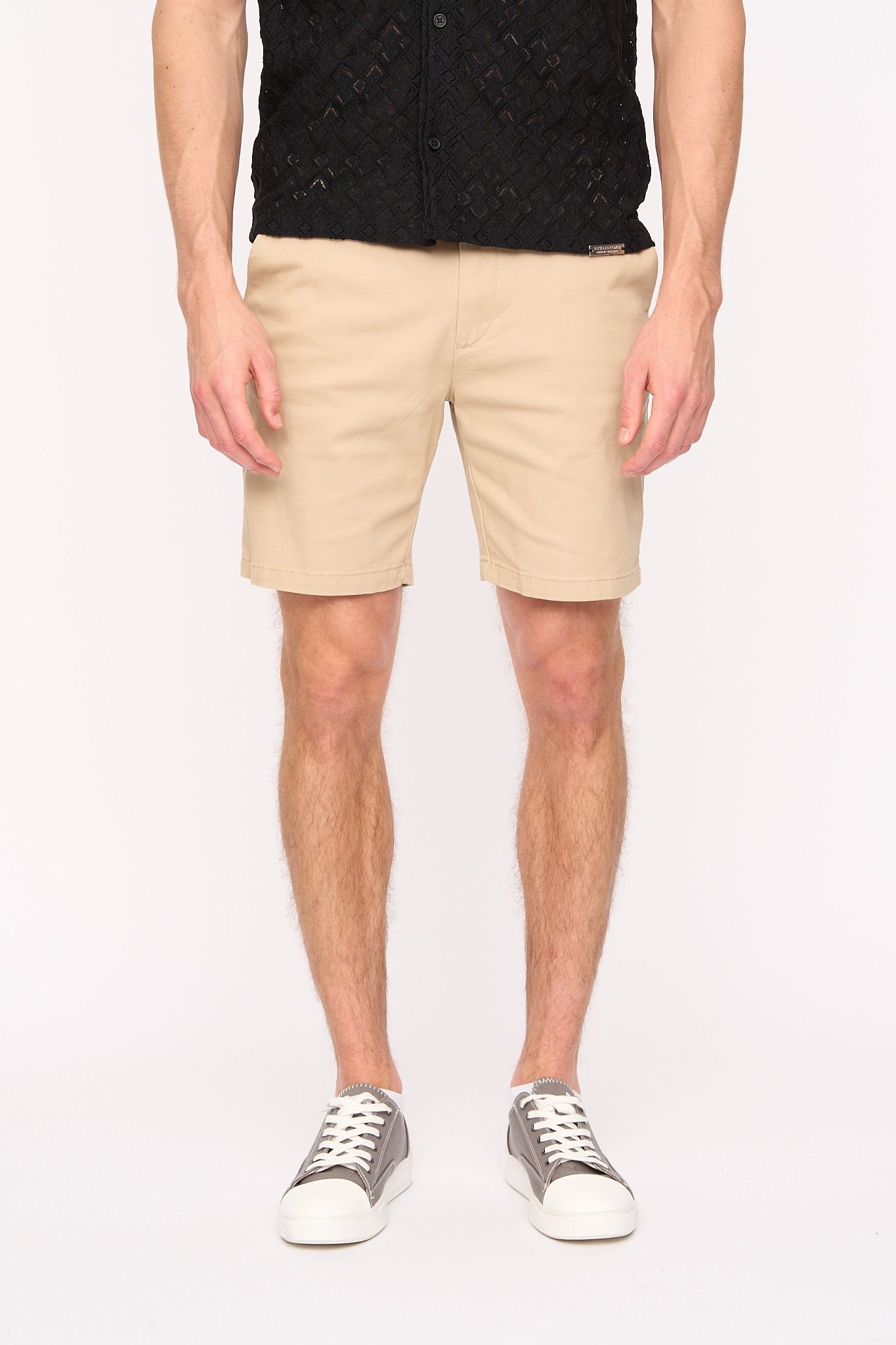Duck and Cover Duck and Cover Men's Everett Slim-Fit Stretch Tailored Chino Shorts in Light Stone - 4