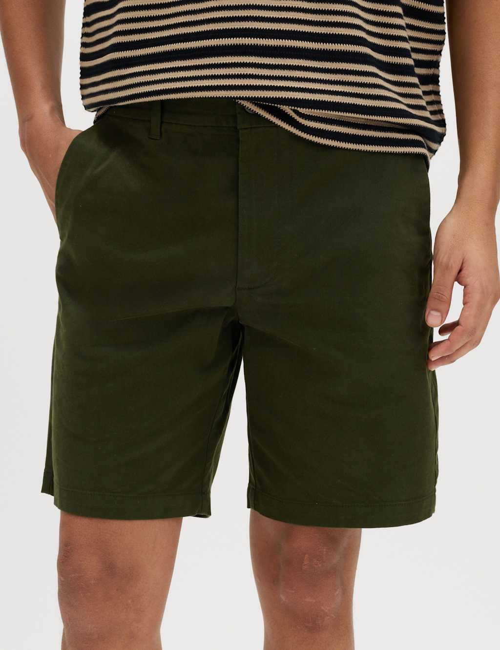 Marks & Spencer M&S Regular Fit Stretch Chino Shorts Dark Green - 2