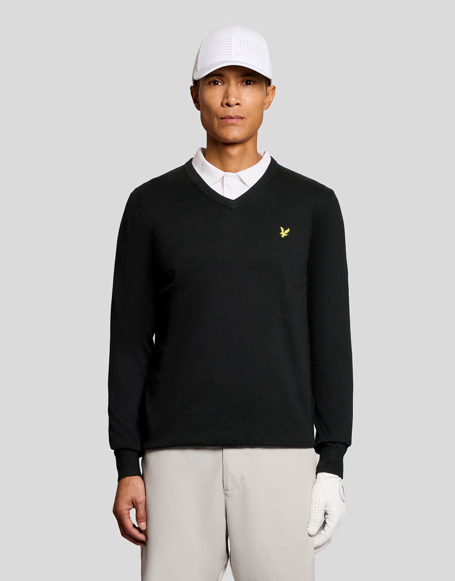 ASOS Lyle & Scott Mid knits golf v neck pullover in z865 jet black