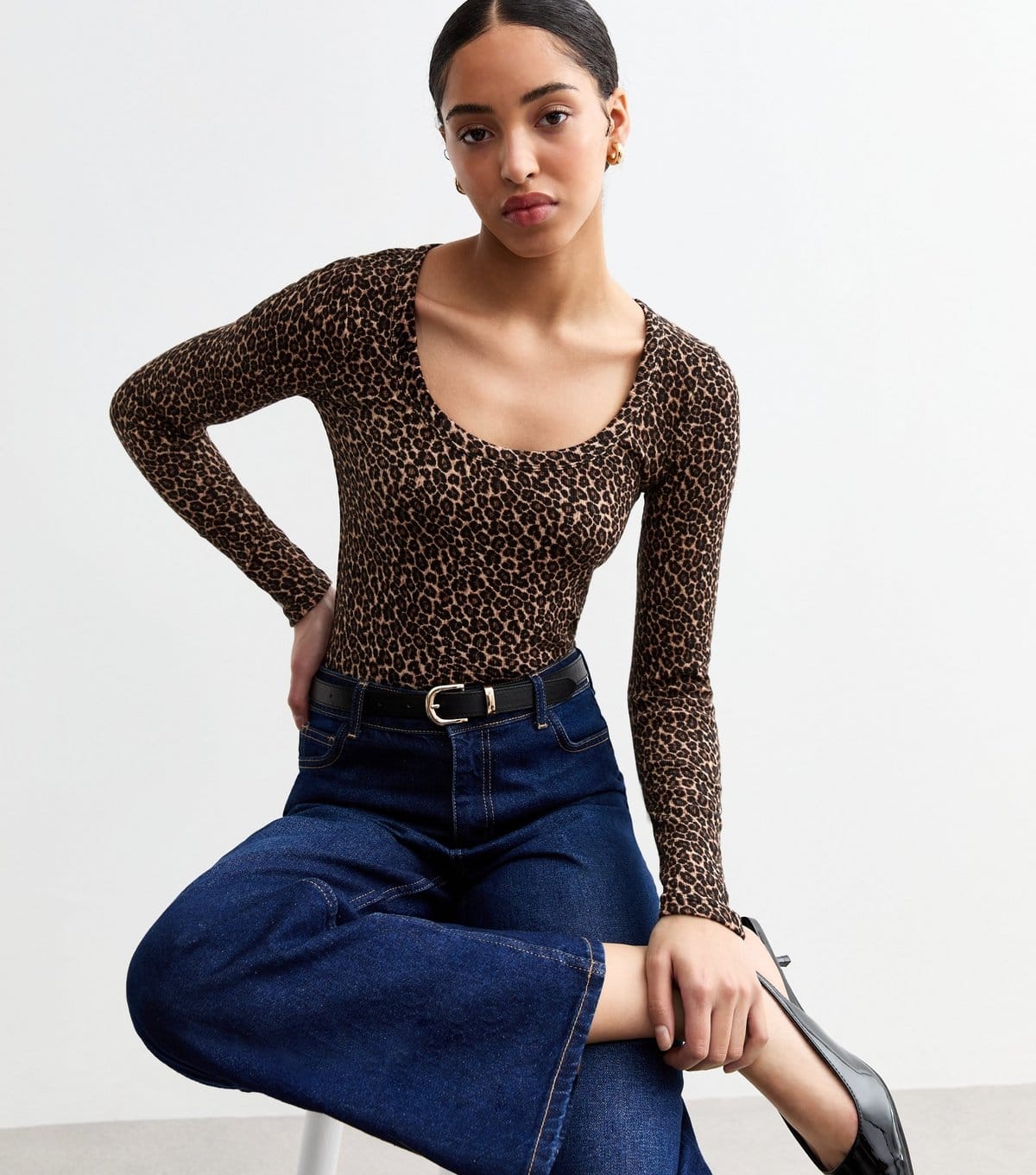New Look Brown Leopard Print Scoop Neck Top
