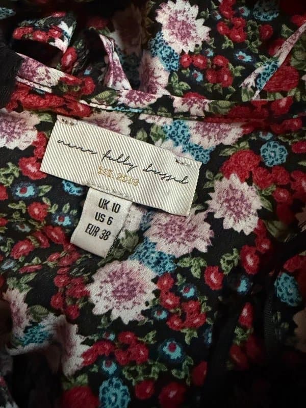 Never Fully Dressed Never Fully Dressed black red blue floral print midi dress size 10
